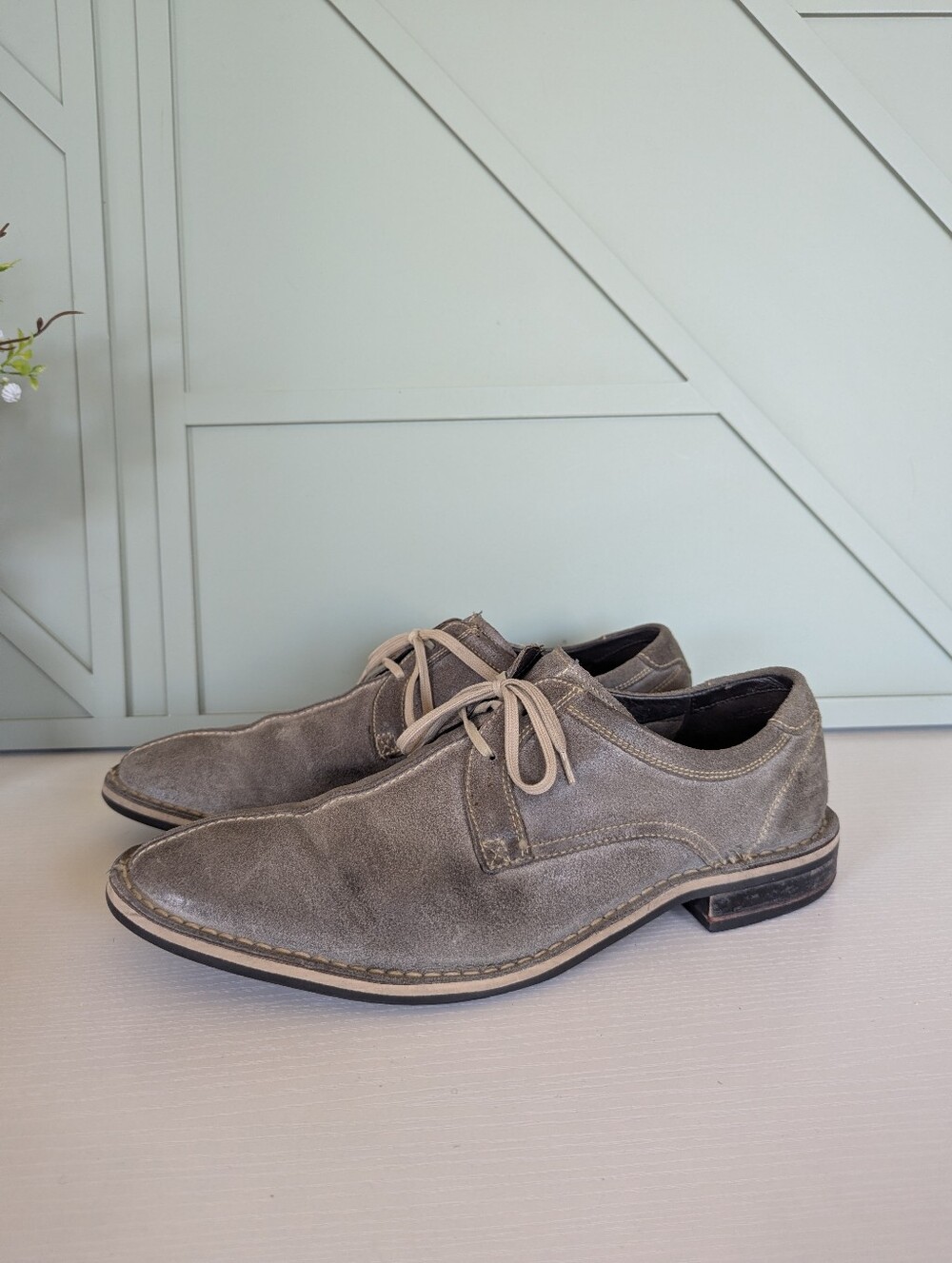 Cole Haan Gray Suede Derby Lace-Up Shoes